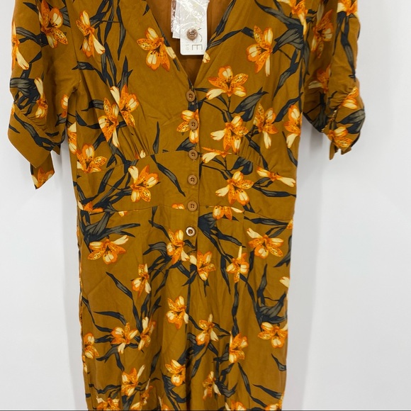 NEW L Space Floral Jumpsuit Medium - Picture 2 of 10